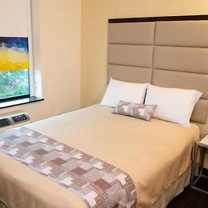 Camera con letto queen size